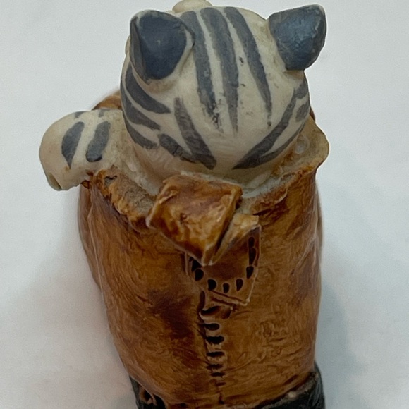 VNTG1988 Peter Fagan Cat in Shoe Figurine Made Hand Painted Scotland Collectable - Picture 8 of 13